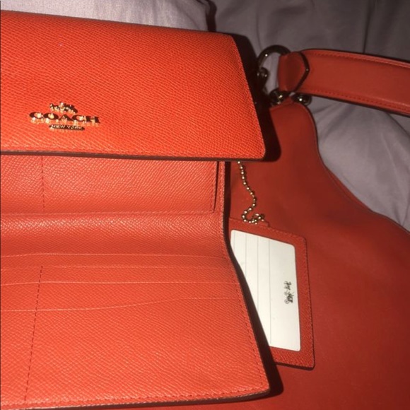 Authentic Coach Hobo Bag/matching Wallet - Picture 6 of 6